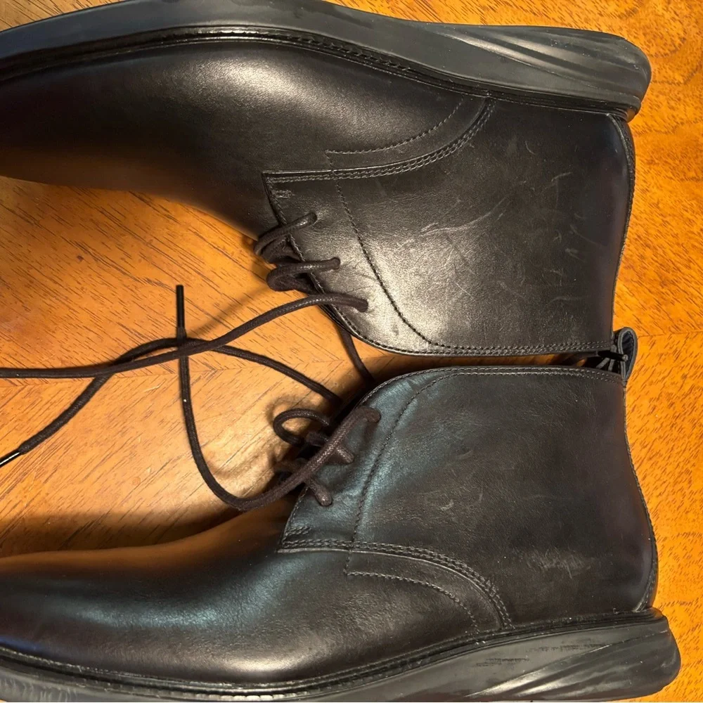 Cole Haan GrandEvolution Black Leather Chukka Boots Men display picture 3